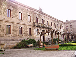 Bergarako epaitegia Monumentuaren argazkia